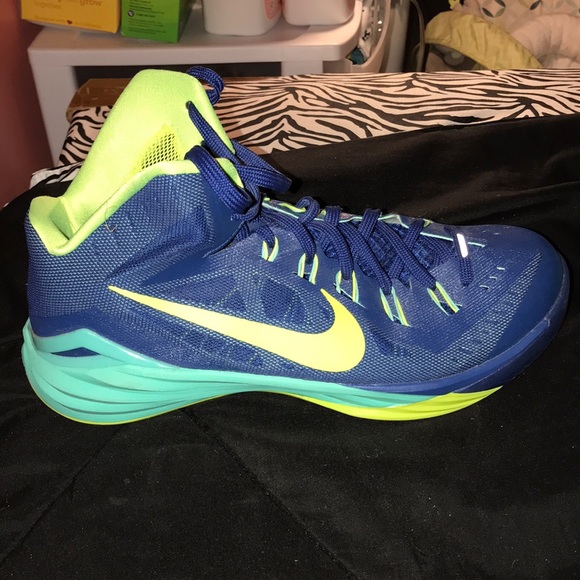 Hyperdunks - Picture 2 of 2